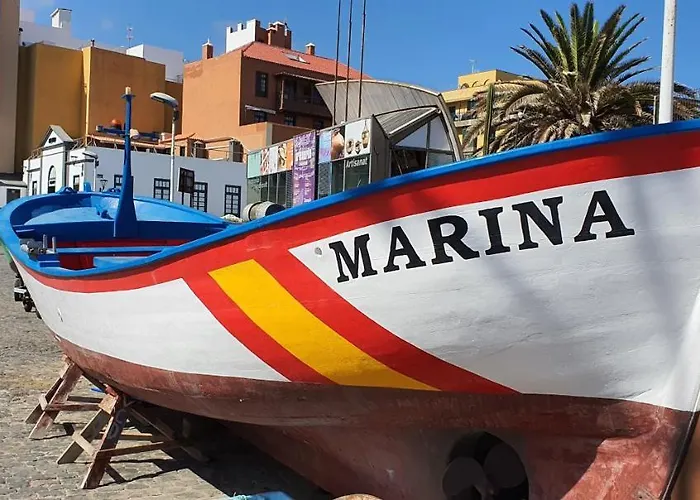 Puerto San Telmo * Πουέρτο Ντε Λα Κρουζ